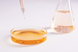 Glycerol vs. Glycerin: Sourcing Considerations for Industrial & Cosmetic Use
