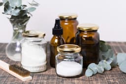 Top Preservatives in Cosmetics: What Formulators Should Know in 2025